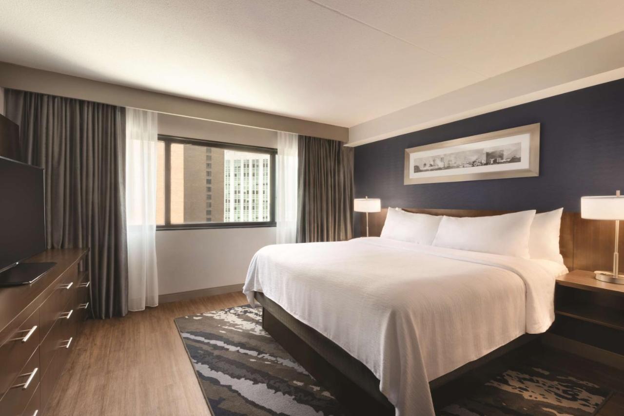 Embassy Suites By Hilton Indianapolis Downtown Bagian luar foto