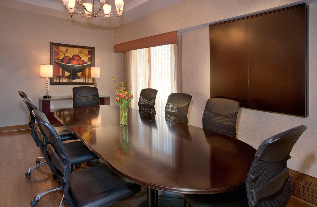 Embassy Suites By Hilton Indianapolis Downtown Bagian luar foto
