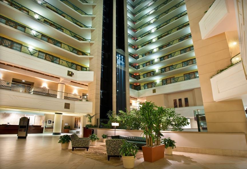 Embassy Suites By Hilton Indianapolis Downtown Bagian luar foto
