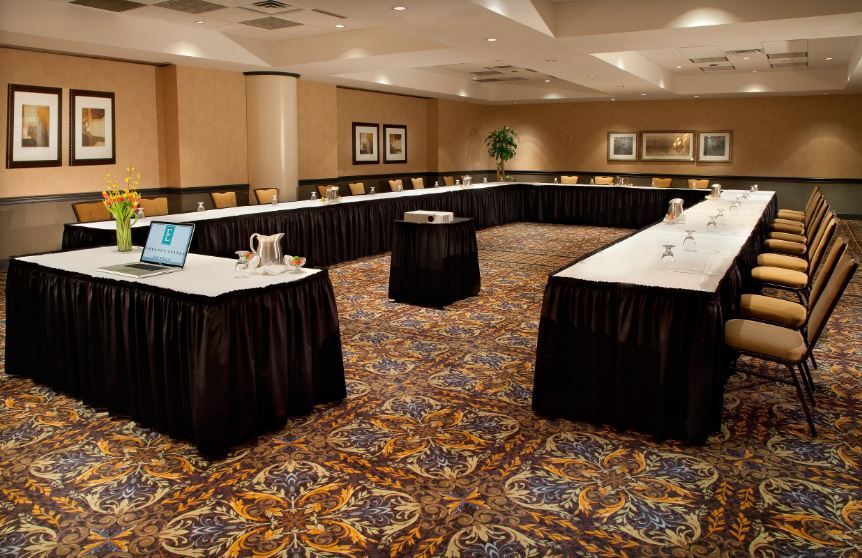 Embassy Suites By Hilton Indianapolis Downtown Bagian luar foto